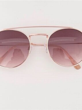 LC LAUREN CONRAD Round Aviator Sunglasses